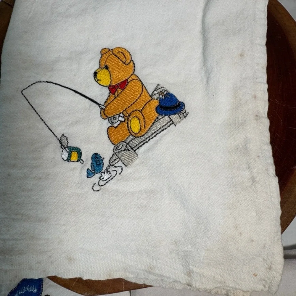 Vintage‎ 100% Egyptian Cotton Embroidered Cloth Set Teddy Bear Butterfly 34x30